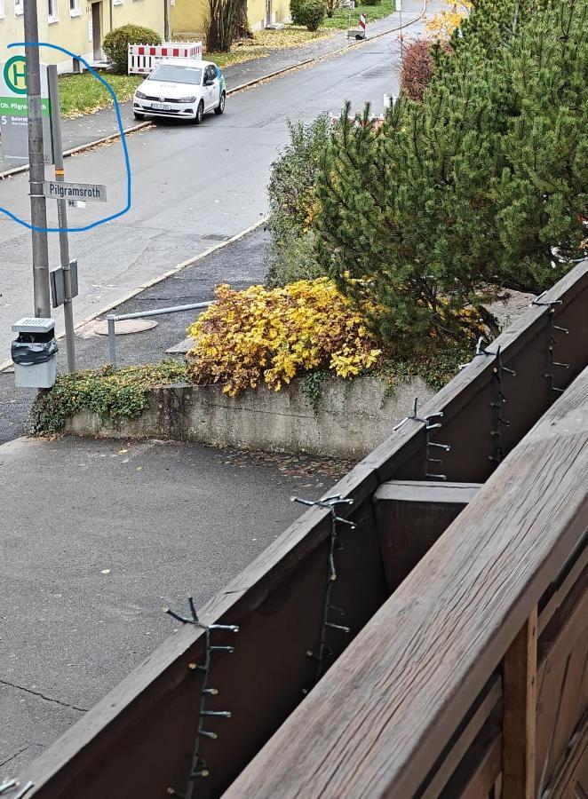 Ferienwohnung "Sorgenfrei" In Coburg ! - Im Eg Mit Privatparkplatz & Balkon 외부 사진