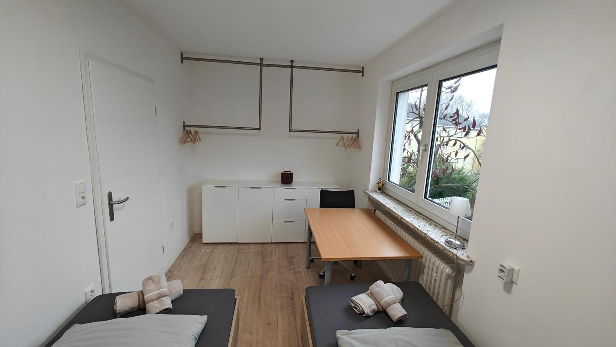 Ferienwohnung "Sorgenfrei" In Coburg ! - Im Eg Mit Privatparkplatz & Balkon 외부 사진