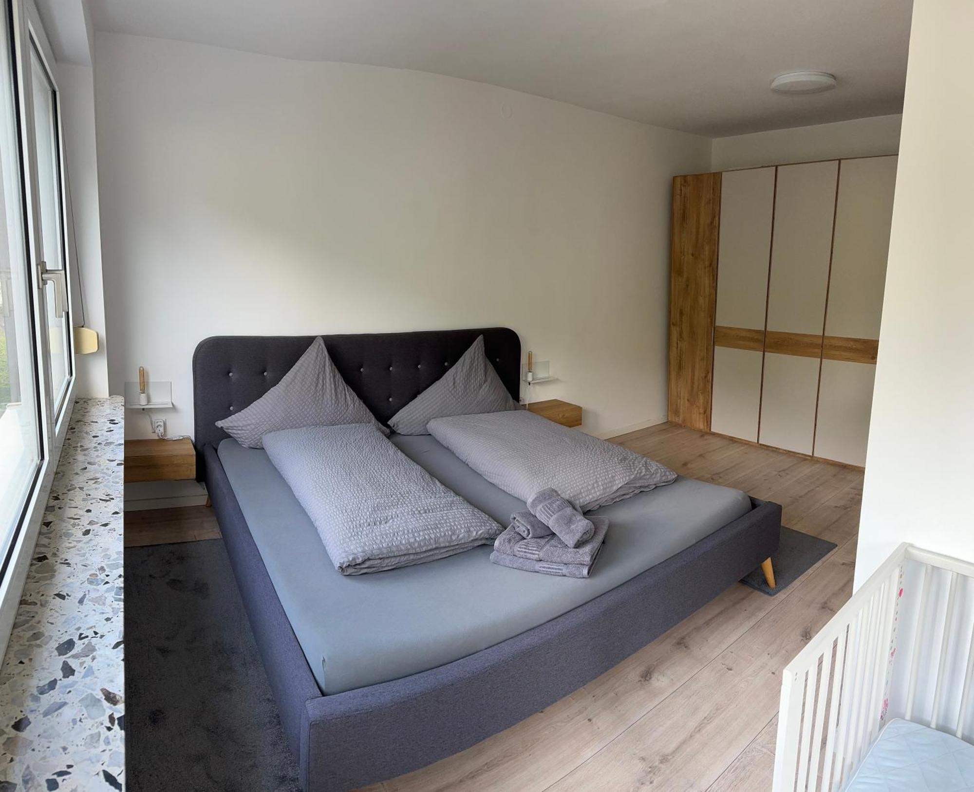 Ferienwohnung "Sorgenfrei" In Coburg ! - Im Eg Mit Privatparkplatz & Balkon 외부 사진
