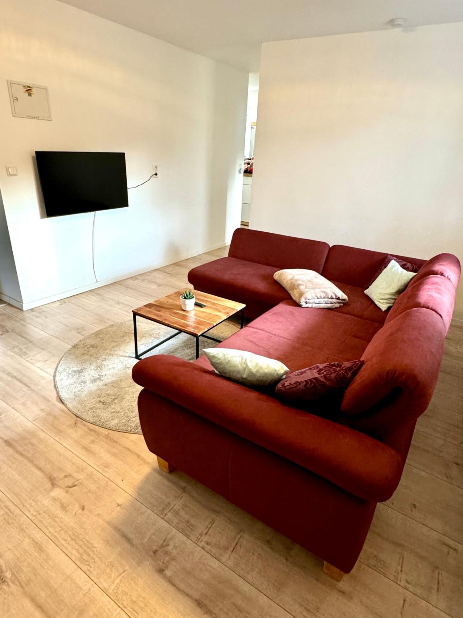 Ferienwohnung "Sorgenfrei" In Coburg ! - Im Eg Mit Privatparkplatz & Balkon 외부 사진